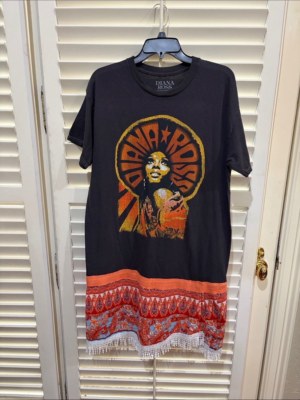 Diana Ross Boho Dress with Orange Accents and fringe. Small. NWOT